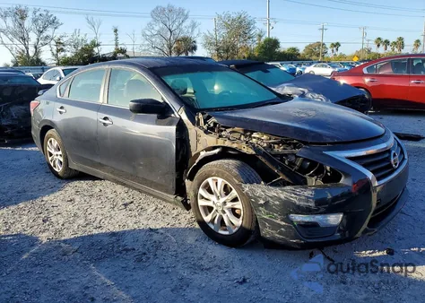 2014 Nissan Altima 2.5 from USA, damaged, VIN 1N4AL3AP0EC275873